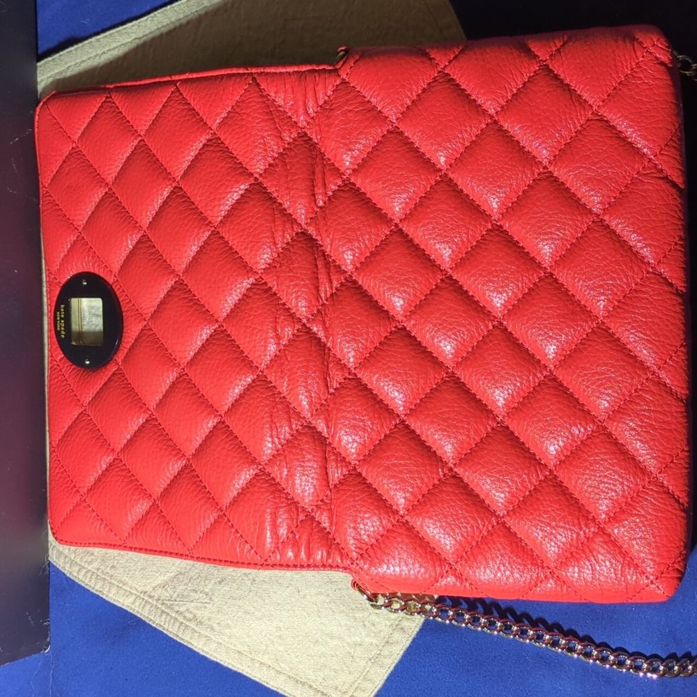 Kate Spade Red Quilted Shoulder Bag with Chain Strap NWOT ASKING ONLY $110 - Picture 9 of 10